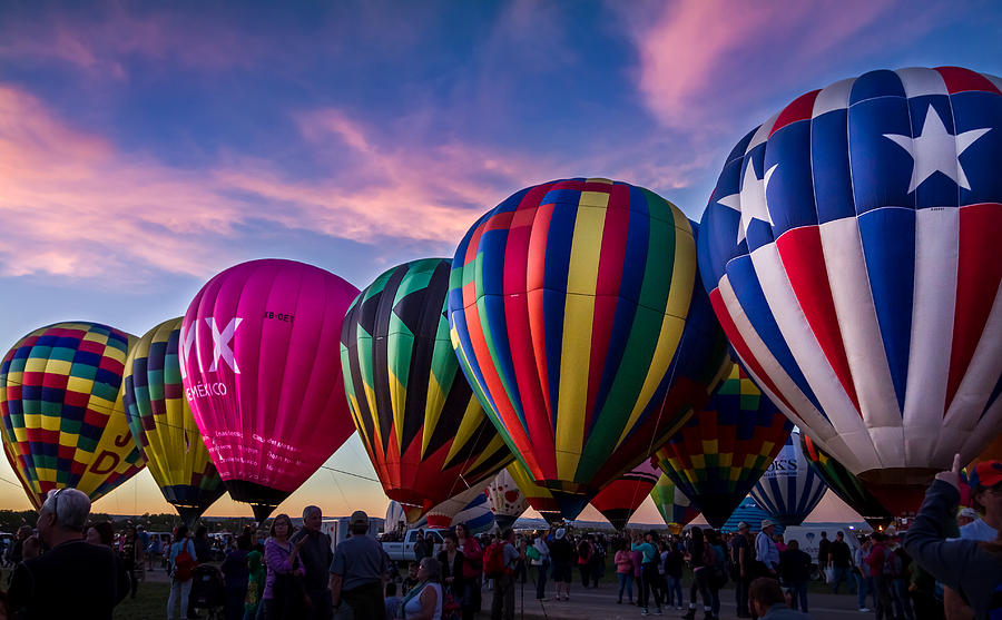 Albuquerque Hot Air Balloon Fiesta Photograph by Ron Pate