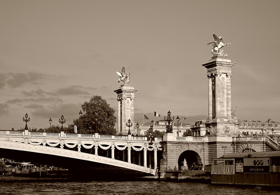 Alexander III Bridge, Monochrome Photograph by Gordon Beck