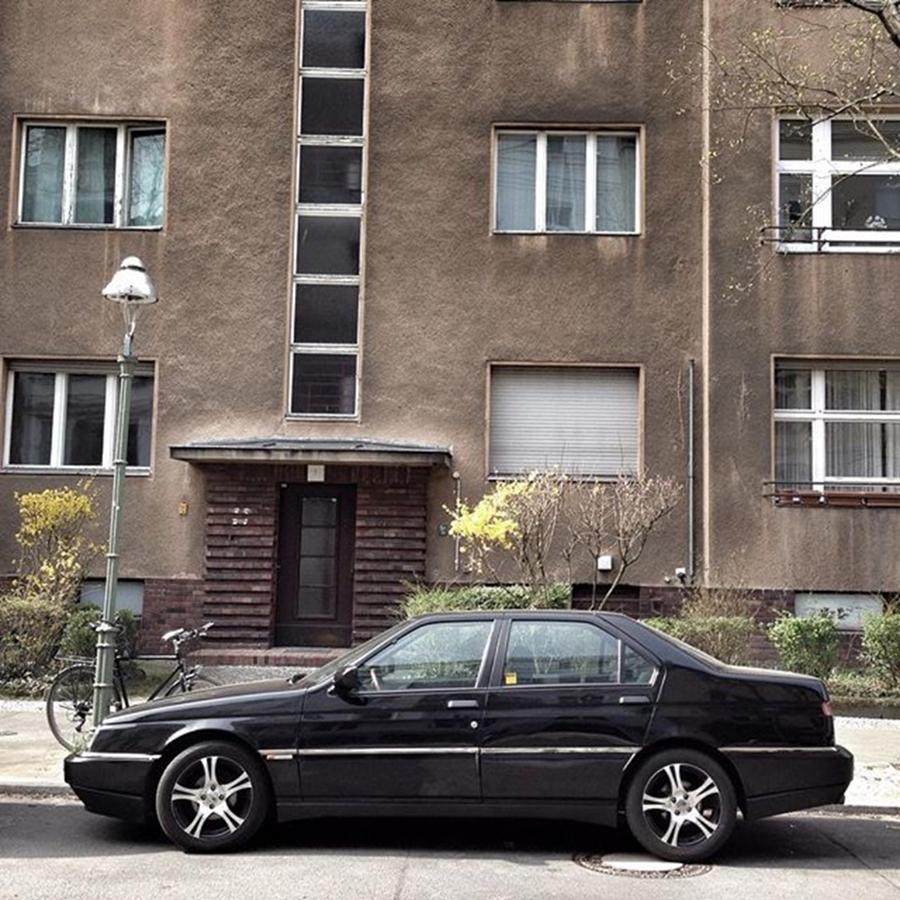 Berlin Photograph - Alfa Romeo 164

#berlin #schöneberg by Berlinspotting BrlnSpttng
