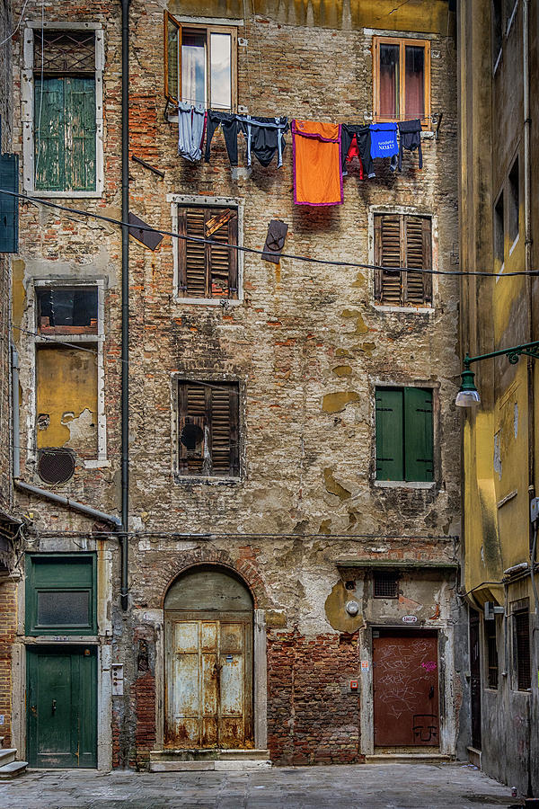 Alley in Venice_DSC1321_02282017 Photograph by Greg Kluempers