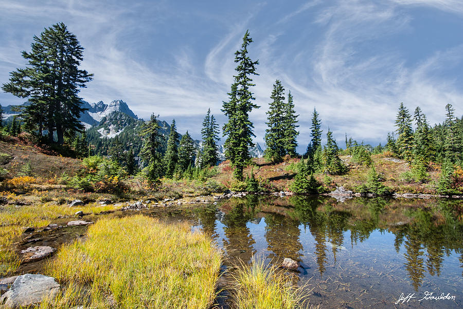 Alpine Pond in the Fall Photograph by Jeff Goulden