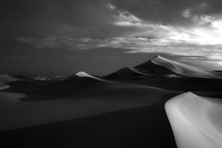 AlQus Blake and White Photograph by Khaled Hmaad - Fine Art America