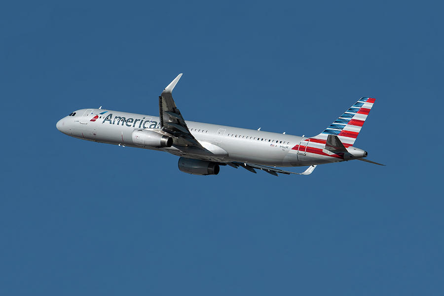 American Airlines Airbus A321 Photograph by Erik Simonsen