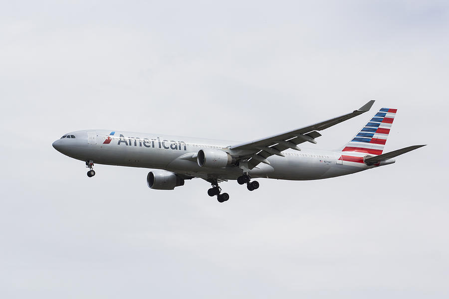 American Airlines Photograph - American Airlines Airbus A330 by David Pyatt