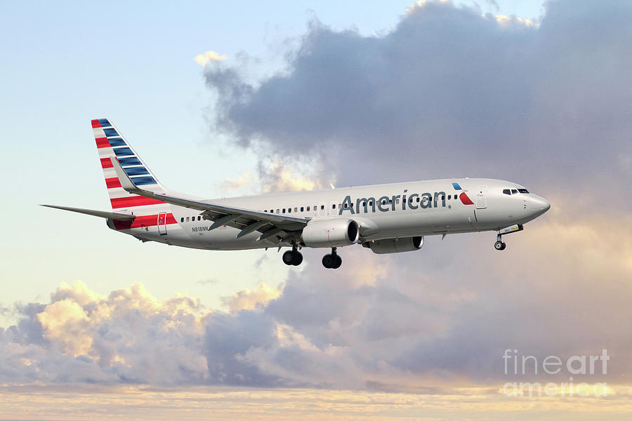 American Airlines Boeing 737-436 Digital Art by Airpower Art