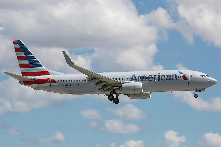 American Airlines Photograph by Dart Humeston