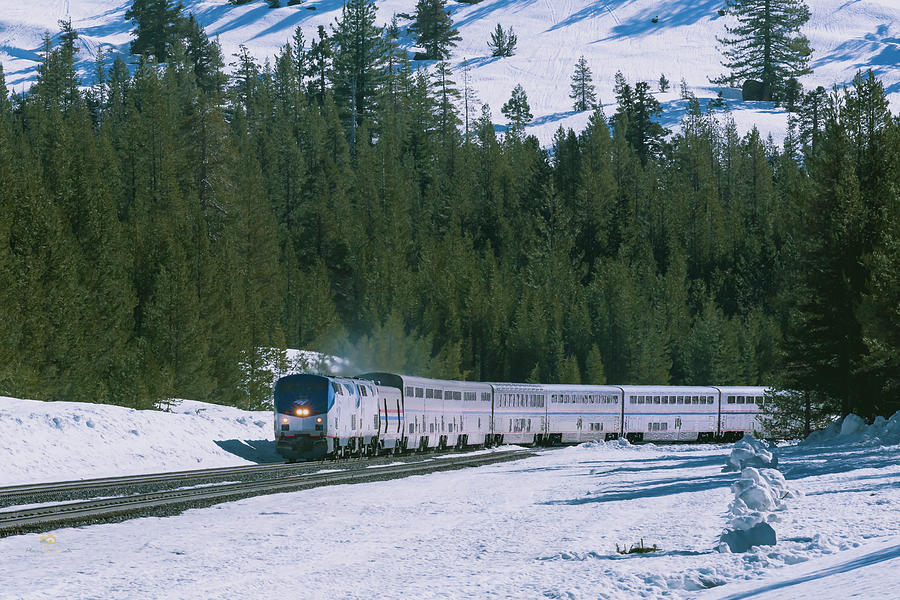 Train Photograph - Amtrak 112 1 by Jim Thompson