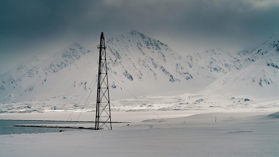 Amundsen Mast Photograph by James Billings