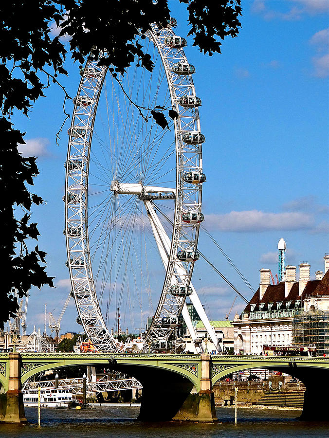 An Eye For London Photograph by Ira Shander