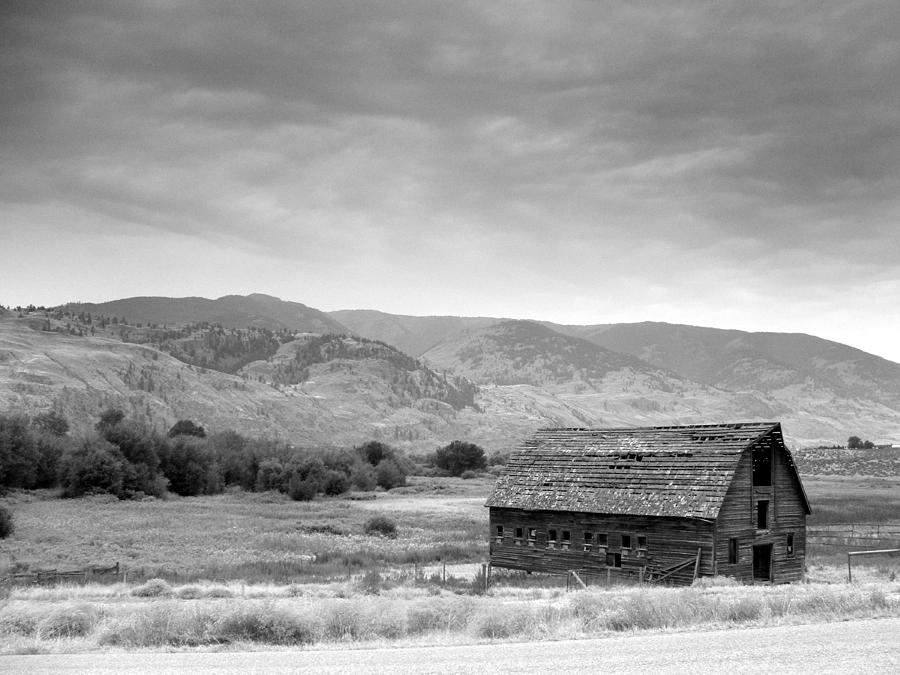 An Old Barn Photograph by Mark Alan Perry