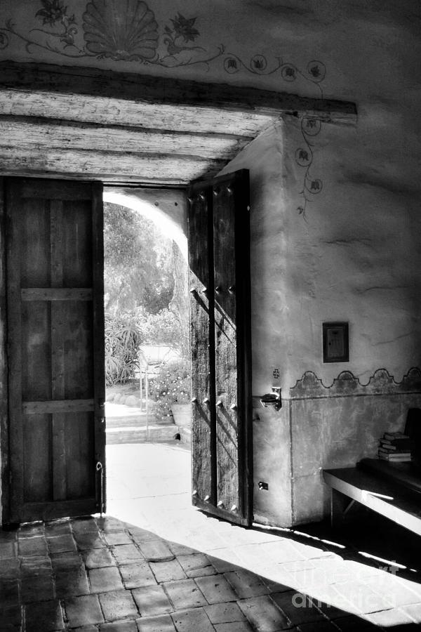 Black And White Photograph - An Open Door Policy BW by Mel Steinhauer