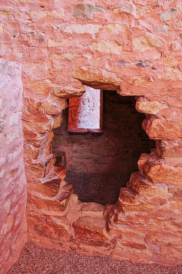 Anasazi Cliff Dwellings #10 Photograph by Lorraine Baum