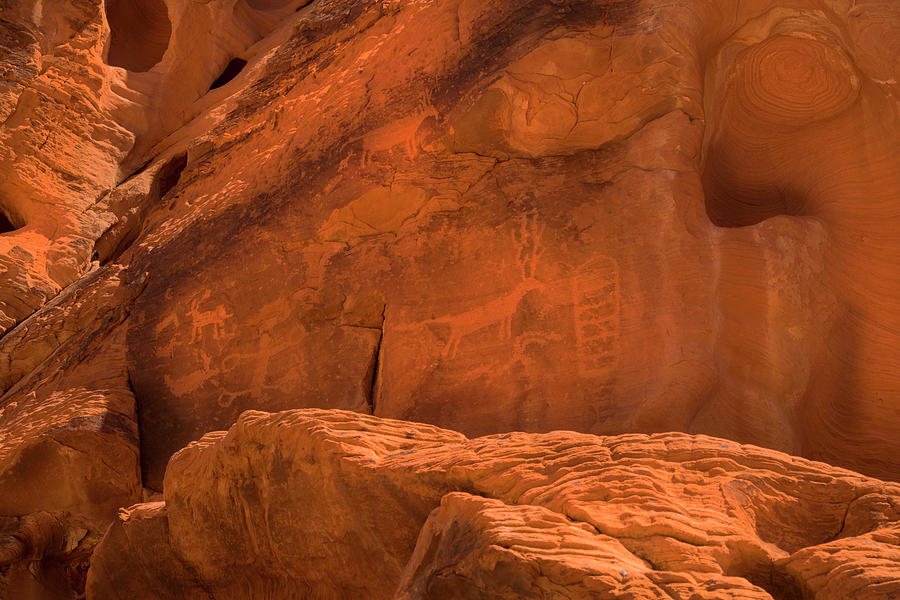 Ancient Petroglyphs Valley Of Fire Photograph by Frank Wilson