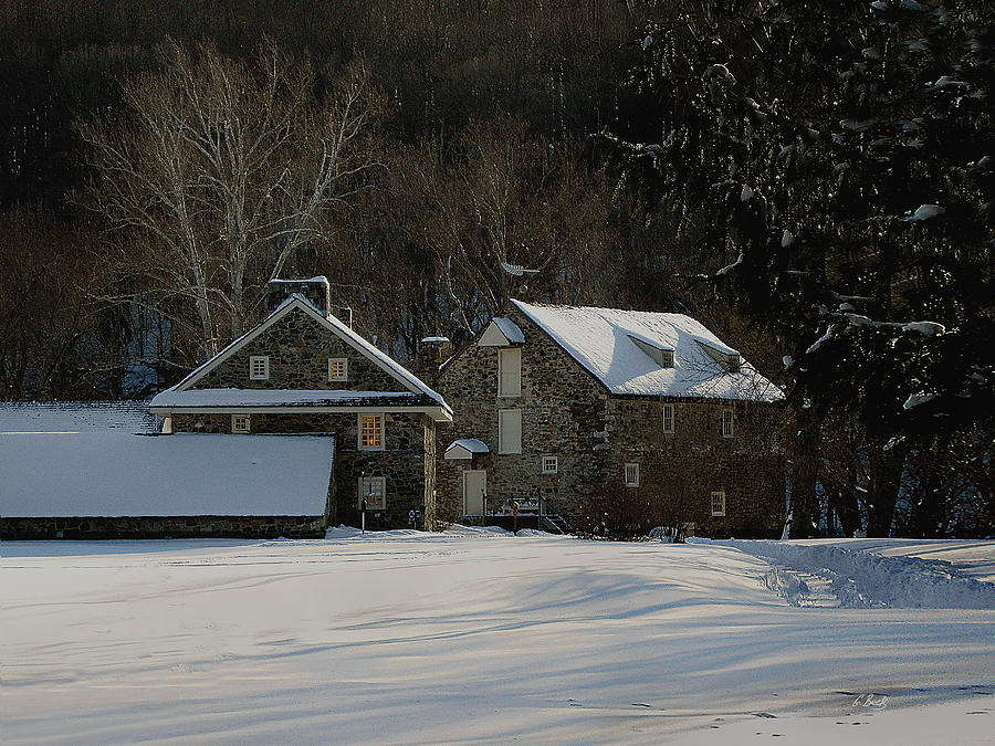 Andrew Wyeth Estate in Winter Photograph by Gordon Beck
