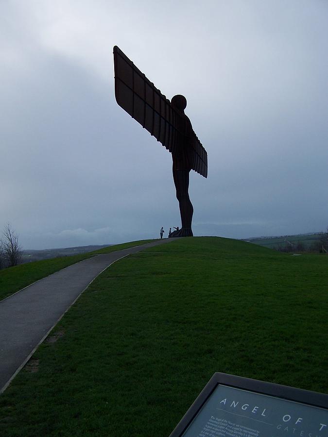 Newcastle-upon-tyne Photograph - Angel of the North by Roberto Edmanson-Harrison