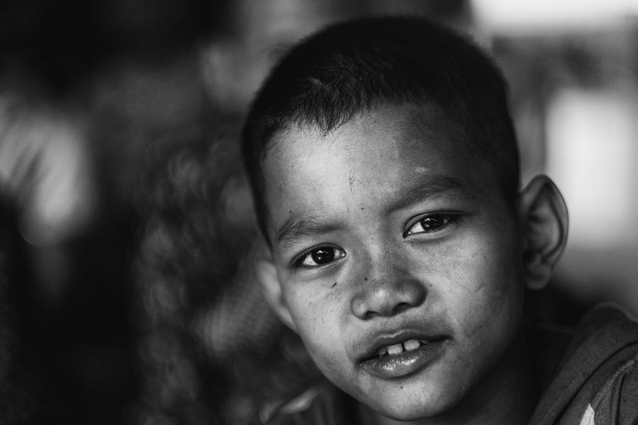 Angkor Wat Temple Boy Photograph by David Longstreath