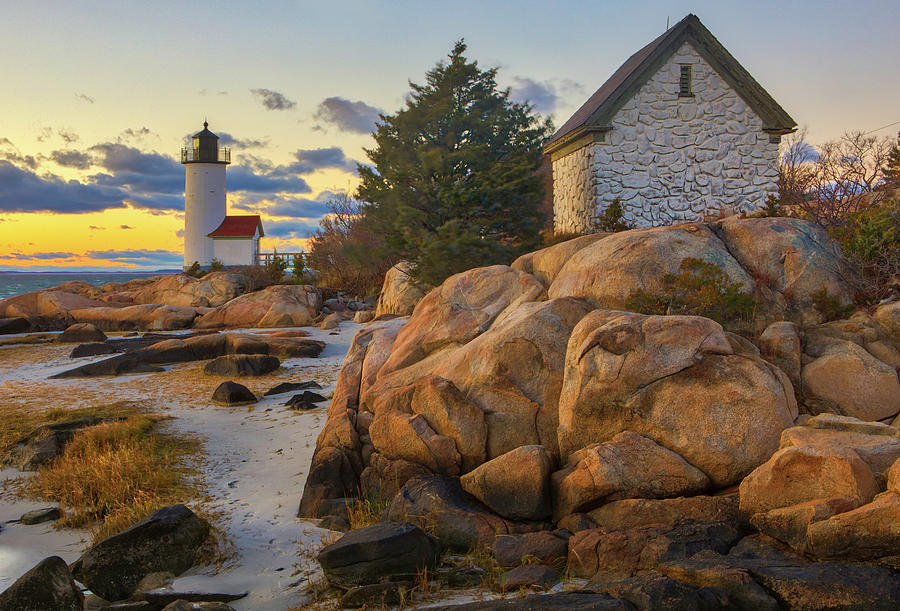 Lighthouse Photograph - Annisquam Harbor Lighthouse by Juergen Roth