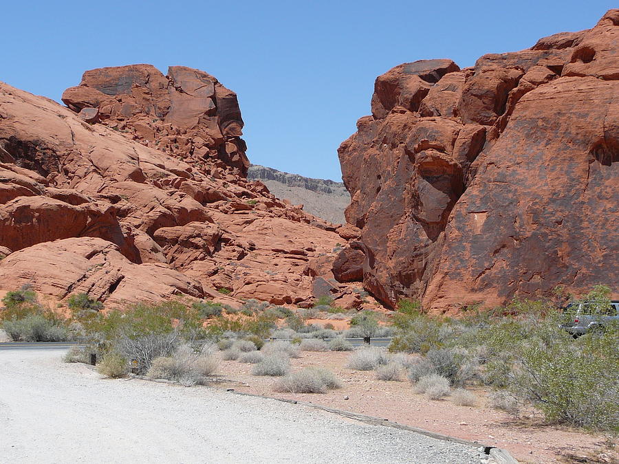 Valley Of Fire Nevada Photograph - Another View Of The Valley Of Fire by Joe Smiga Valley Of Fire Nevada Photograph - Another View Of The Valley Of Fire by Joe Smiga