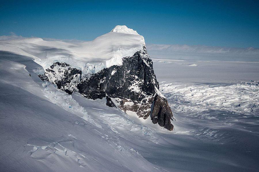 Antarctica Painting - Antarctica S Fleming Glacier by Celestial Images Antarctica Painting - Antarctica S Fleming Glacier by Celestial Images