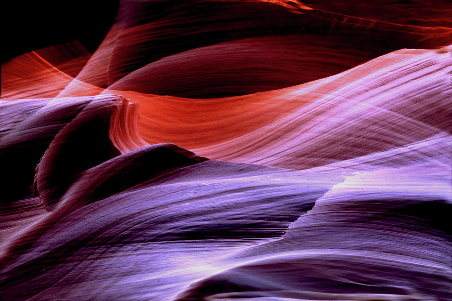 Antelope Canyon Photograph - Antelope Canyon Waves by Joe Hoover