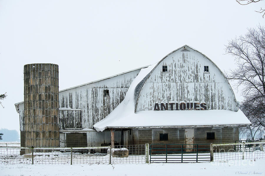 Antique Barn Photograph by David Arment