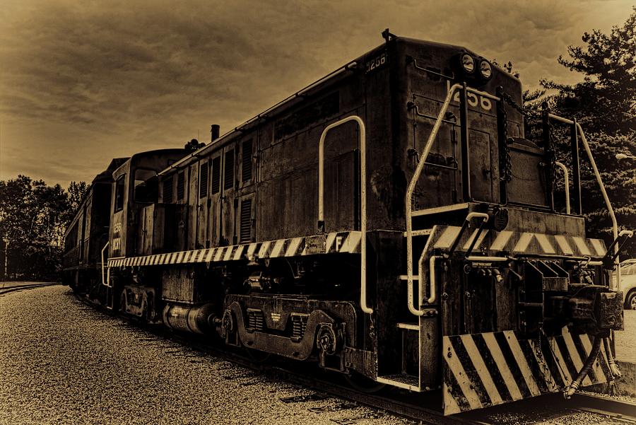 Antique Locomotive 1256 Photograph by Dale Kauzlaric
