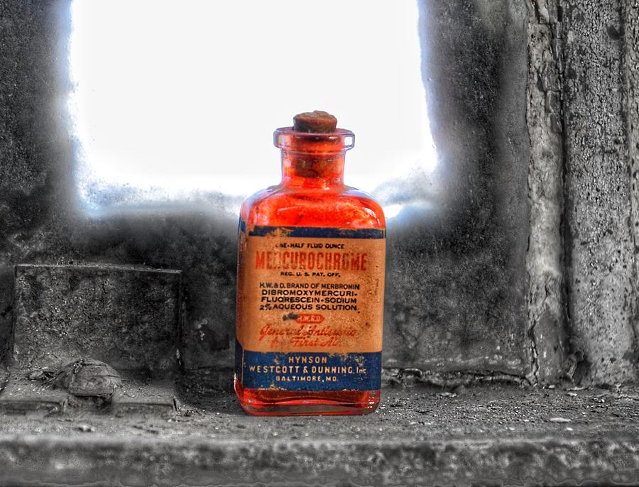 Antique Mercurochrome Hynson Westcott and Dunning Inc. Medicine Bottle - Maryland Glass Corporation Photograph by Marianna Mills