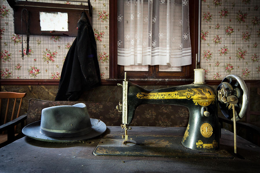 Antique Singer Sewing Machine - Abandoned House Photograph by Dirk Ercken