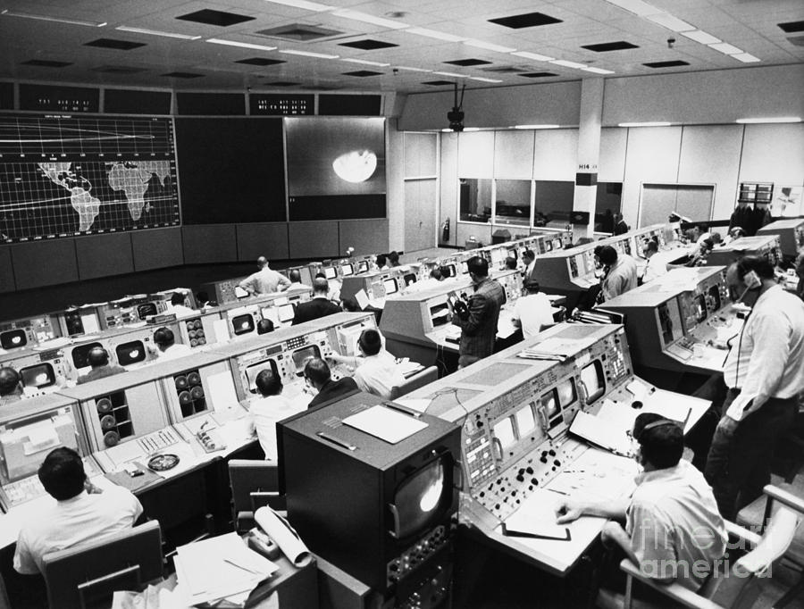 Apollo 8: Mission Control Photograph by Granger