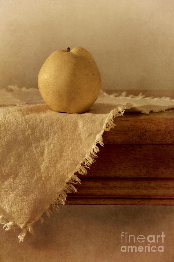 Still Life Photograph - Apple Pear On A Table by Priska Wettstein