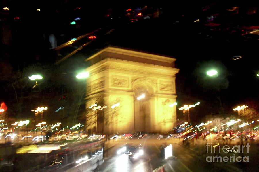 Paris Photograph - Arc de Triomphe by Bus Tour by Felipe Adan Lerma