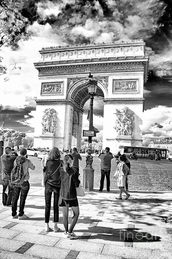 Arc de Triomphe Photograph by Jack Torcello