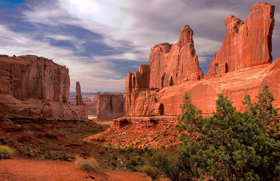Arches National Monument Photograph by Dave Dilli
