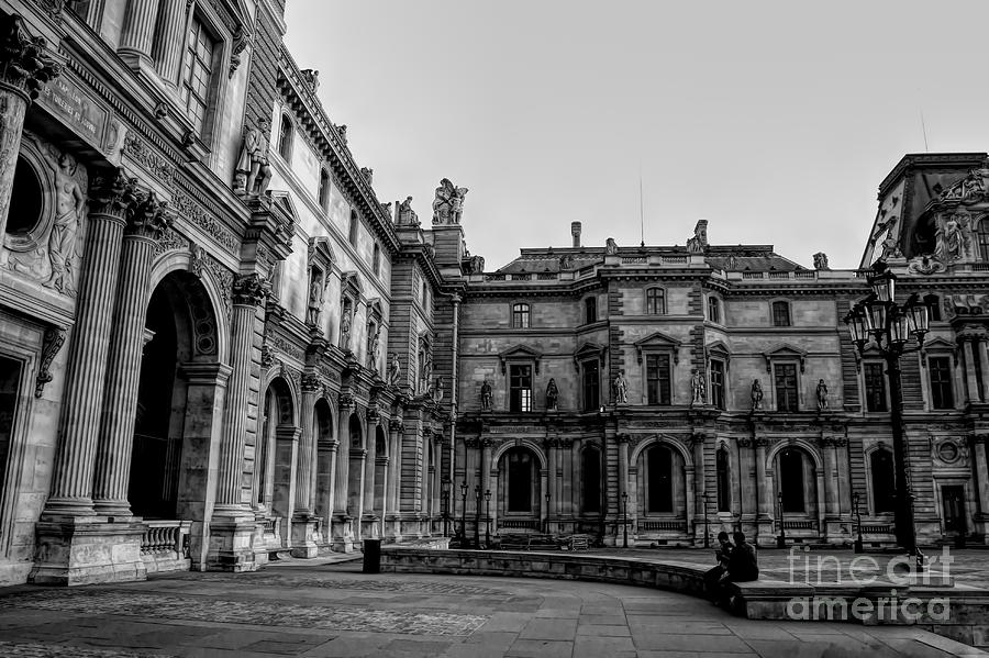 Architecture Musee The Louvre Exterior BW Photograph by Chuck Kuhn