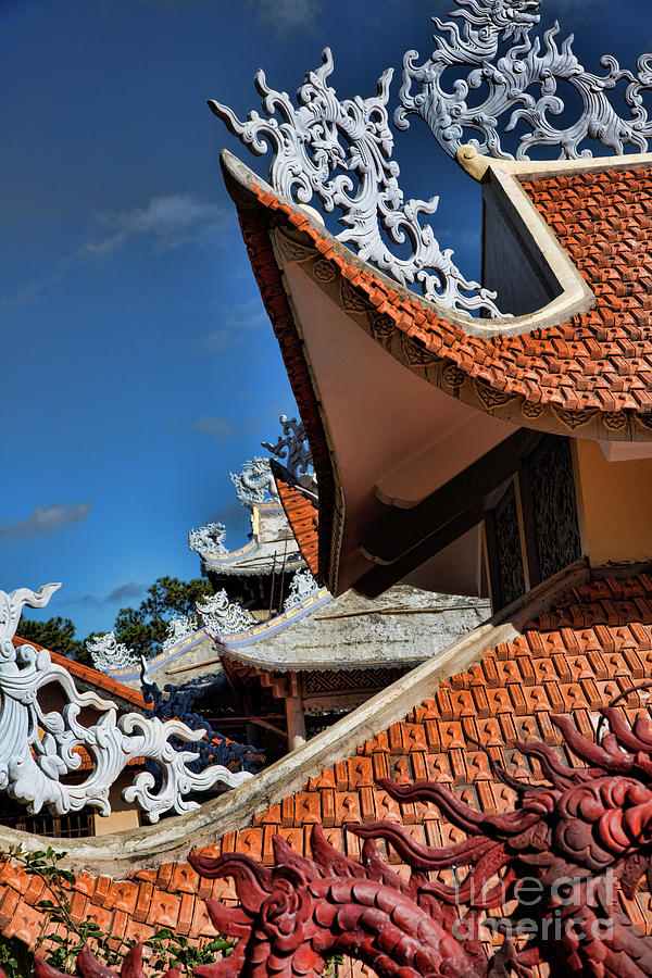 Architecture Roof Decor Asian  Photograph by Chuck Kuhn