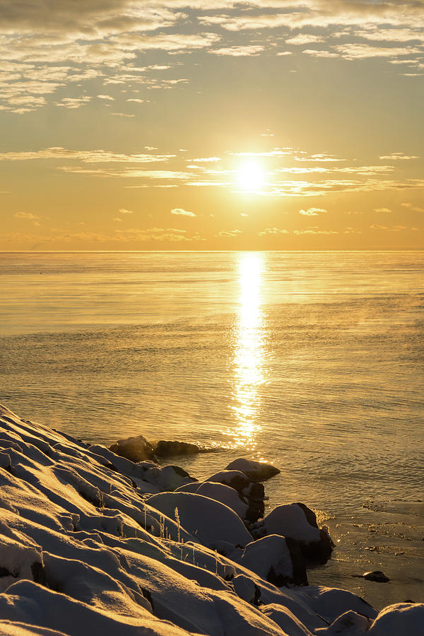 Arctic Golds - a Sparkling Subzero Sunrise on Lake Ontario Photograph by Georgia Mizuleva