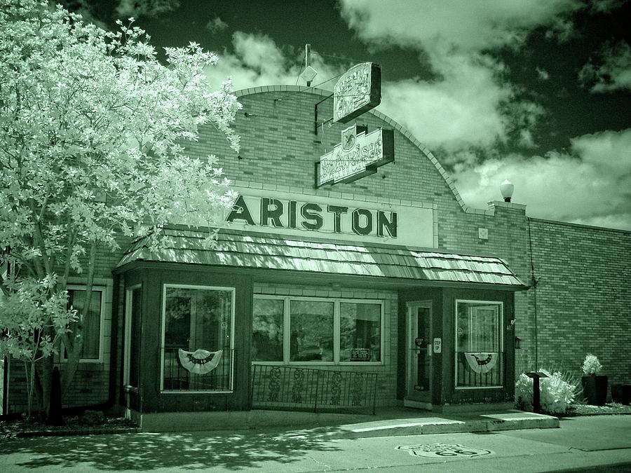 ariston cafe