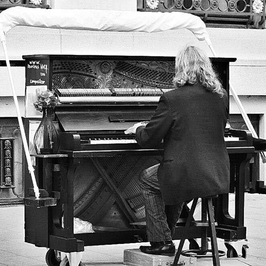 Pianoman Photograph - Artist At Work #streetartist #antwerp by David Requena