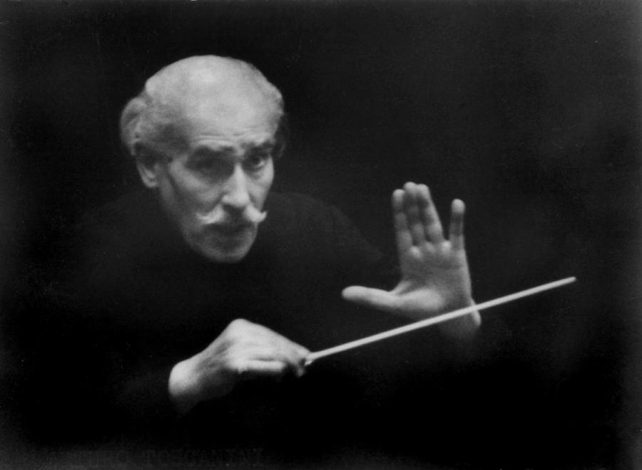 Arturo Toscanini 1867-1957 Conducted Photograph by Everett