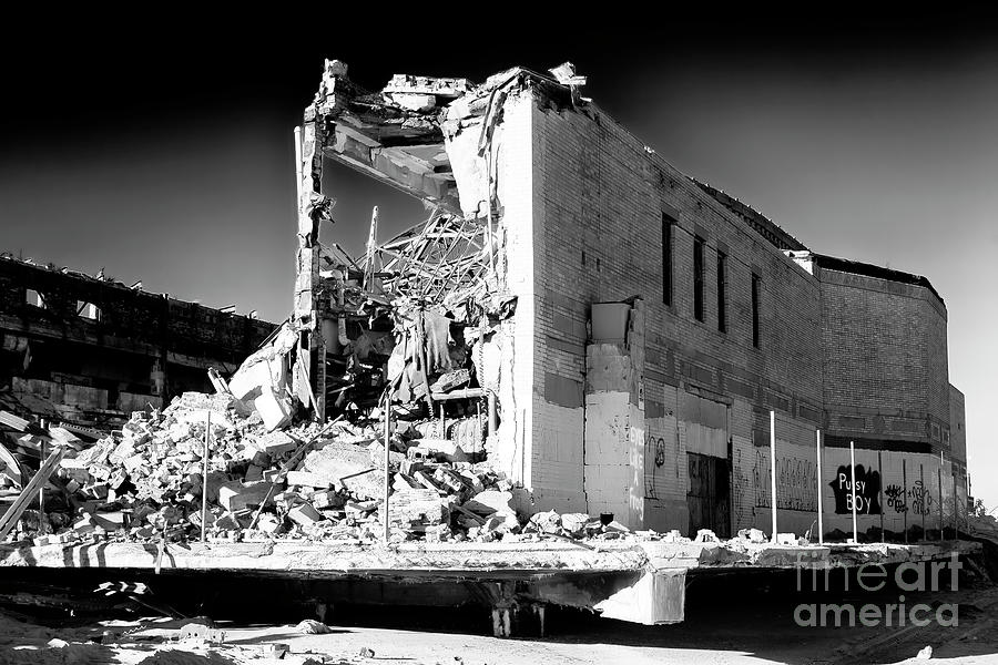 Asbury Park Casino Demolition 2006 Photograph by John Rizzuto