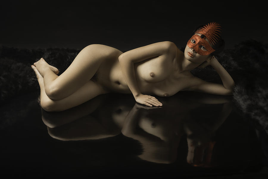 nude asian art 