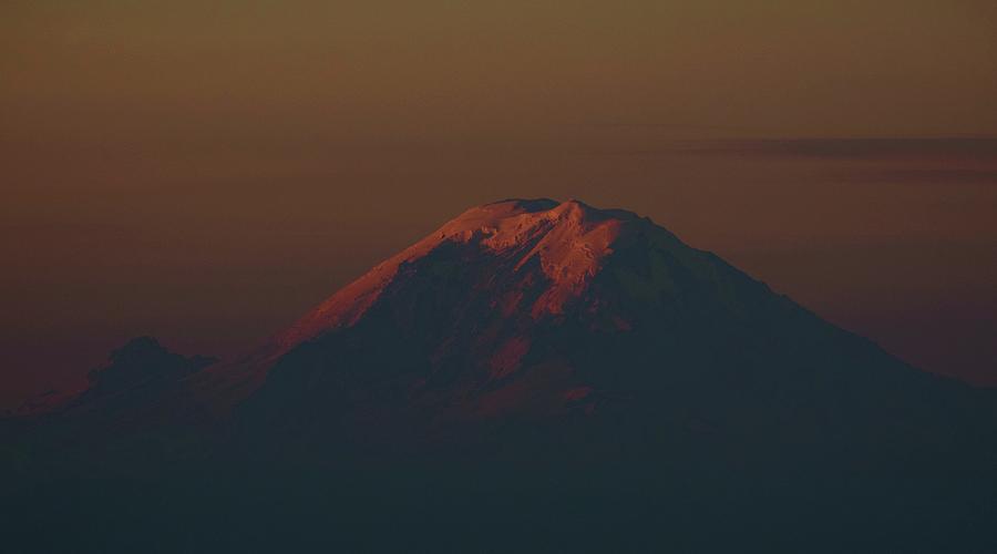 At 1st light, Mt. Rainier Photograph by Jimmy Chuck Smith