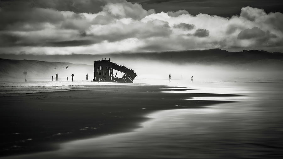 At Peter Iredale shipwreck Mono Photograph by Eduard Moldoveanu