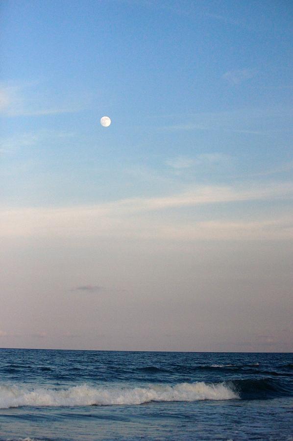 Atlantic full moon Photograph by Deb Wismer | Fine Art America
