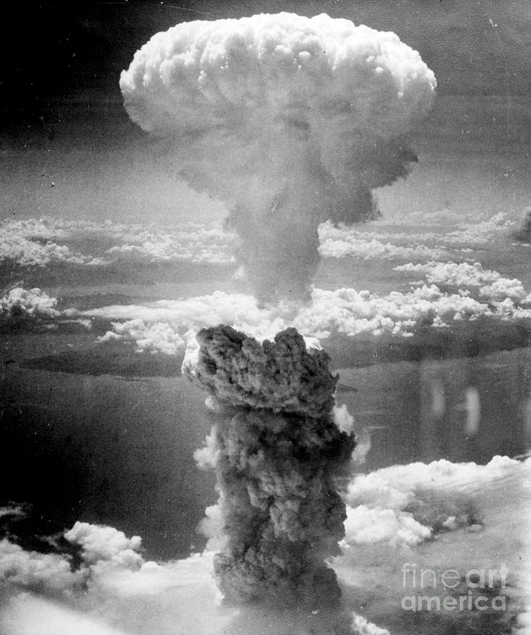 Atomic Bomb Explosion - mushroom-cloud Painting by Celestial Images