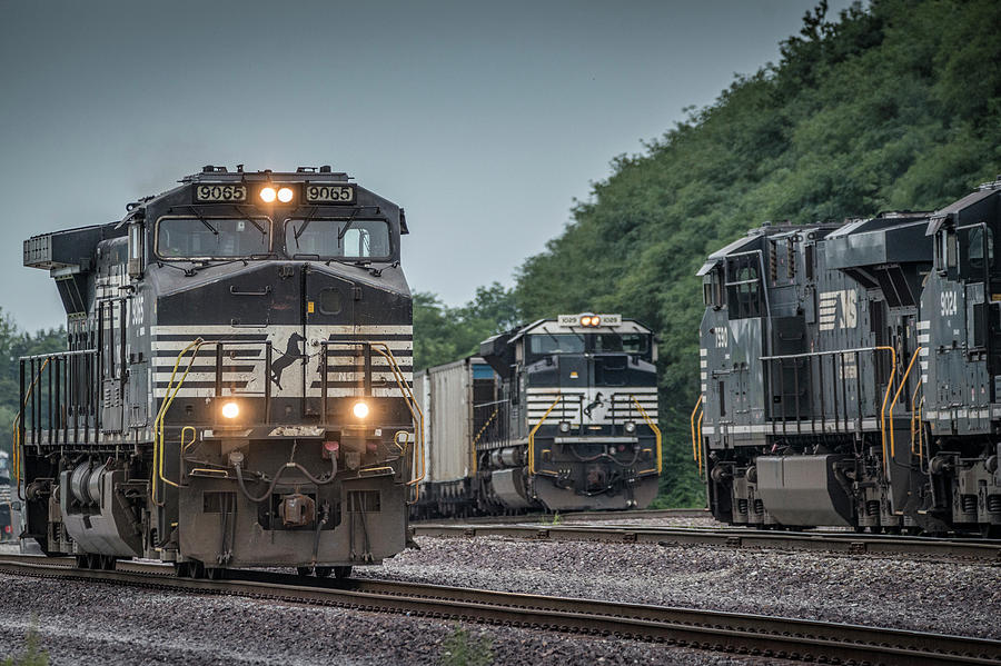 August 23, 2016 Norfolk Southern 9065 At Princeton In Photograph