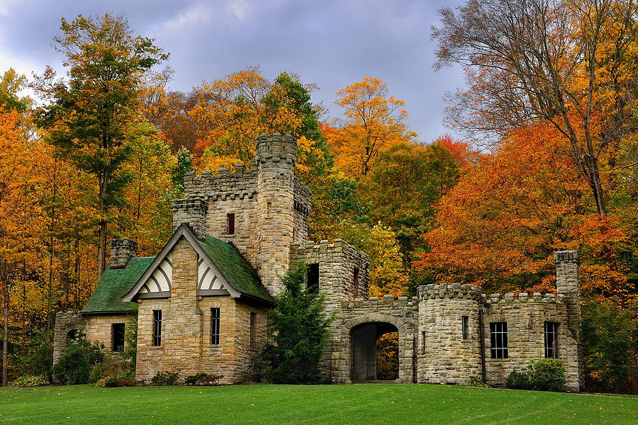 Autumn at Squires Castle Photograph by Jeff Burcher