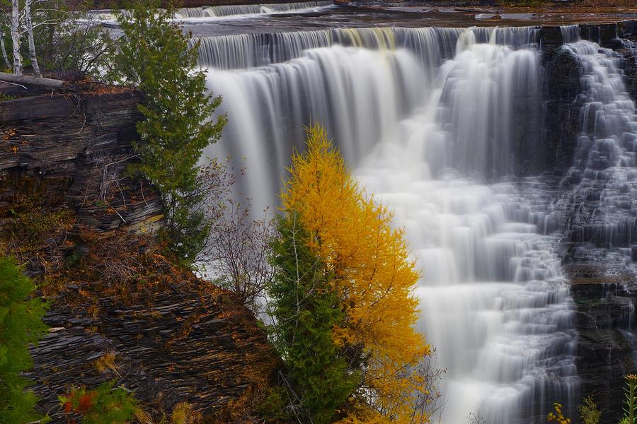 Waterfall Photograph - Autumn Falls, Kakabeka by Tim Beebe
