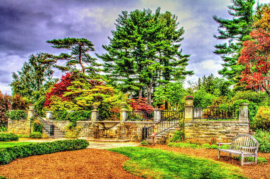 Autumn Garden At Ringwood Botanical Garden In New Jersey Photograph by ...