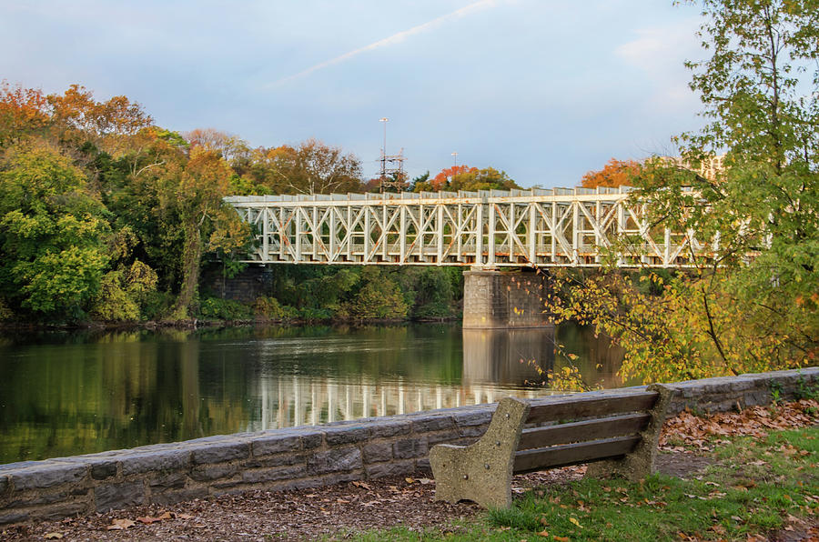 Autumn - The Schuylkill River and East Falls Bridge Photograph by Bill Cannon